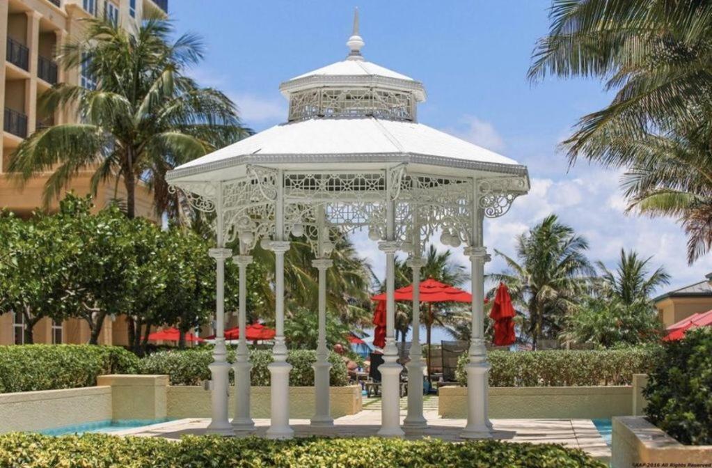 ريفييرا بيتش Singer Island Beach Resort And Spa, Located At The Palm Beach Resort المظهر الخارجي الصورة